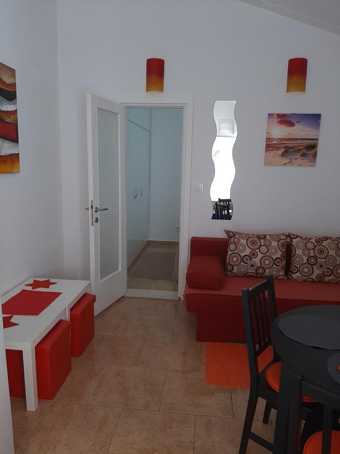 Apartment Enis Barbariga Exteriör bild