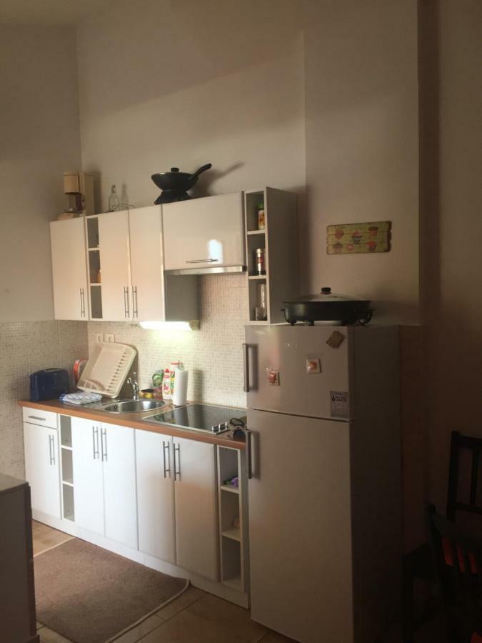 Apartment Enis Barbariga Exteriör bild